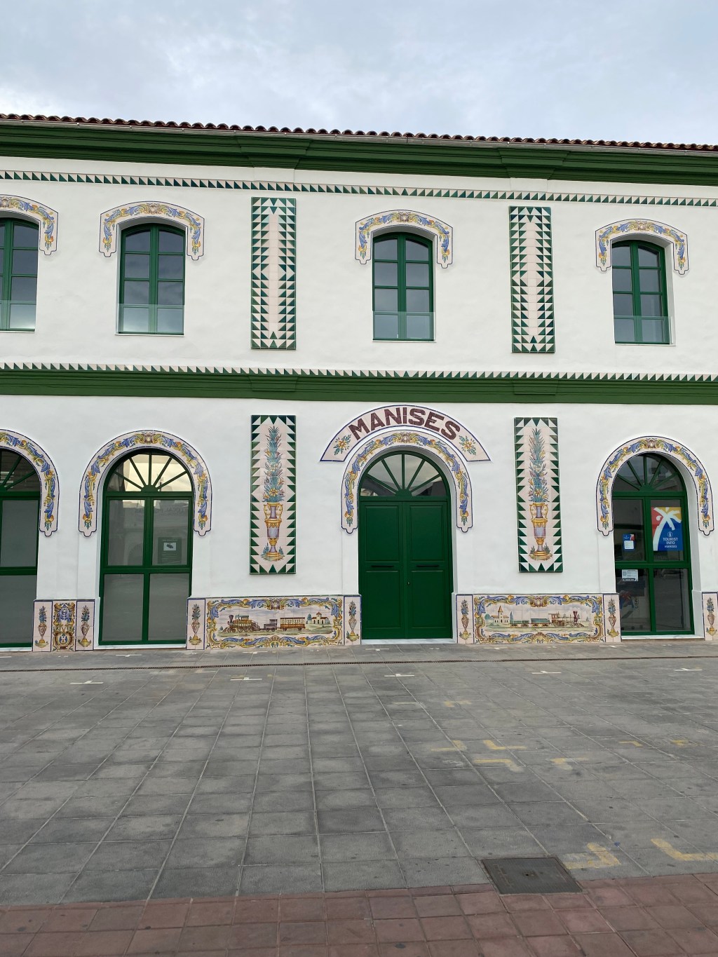 A Day in Manises: Valencia’s Town of Ceramics